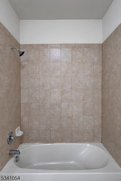 Building Photo - 21 Park Dr