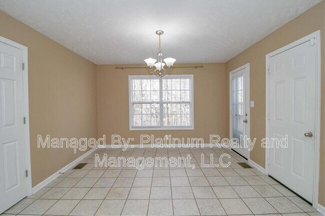 Building Photo - 1449 Mutual Dr