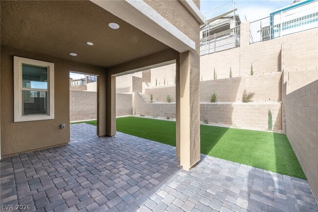 Building Photo - 12412 Ocean Tiller Ave