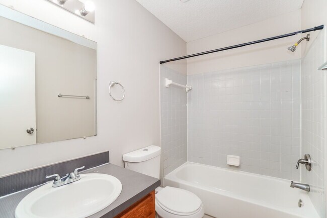 Building Photo - 2709 Bretton Woods Dr