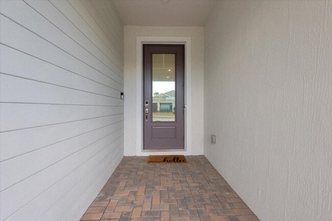 Building Photo - 14391 SW Skye Dr