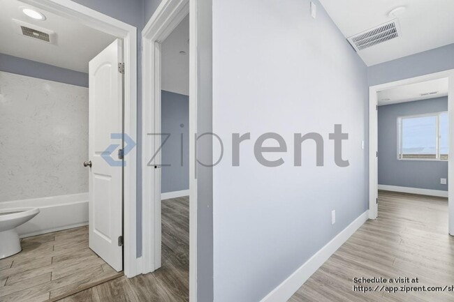 Building Photo - 4403 Jenkins Way