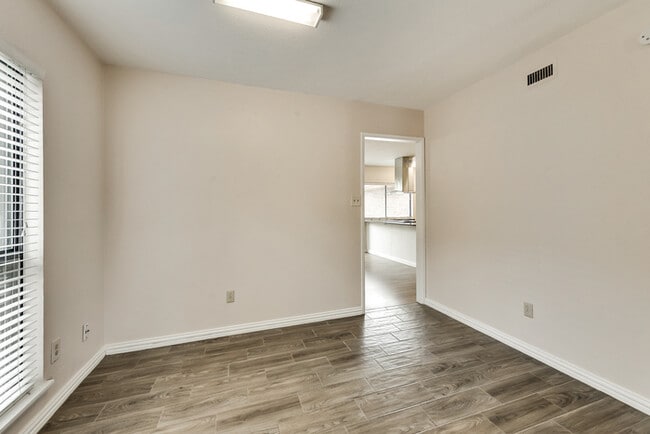 Building Photo - Home in The Colony