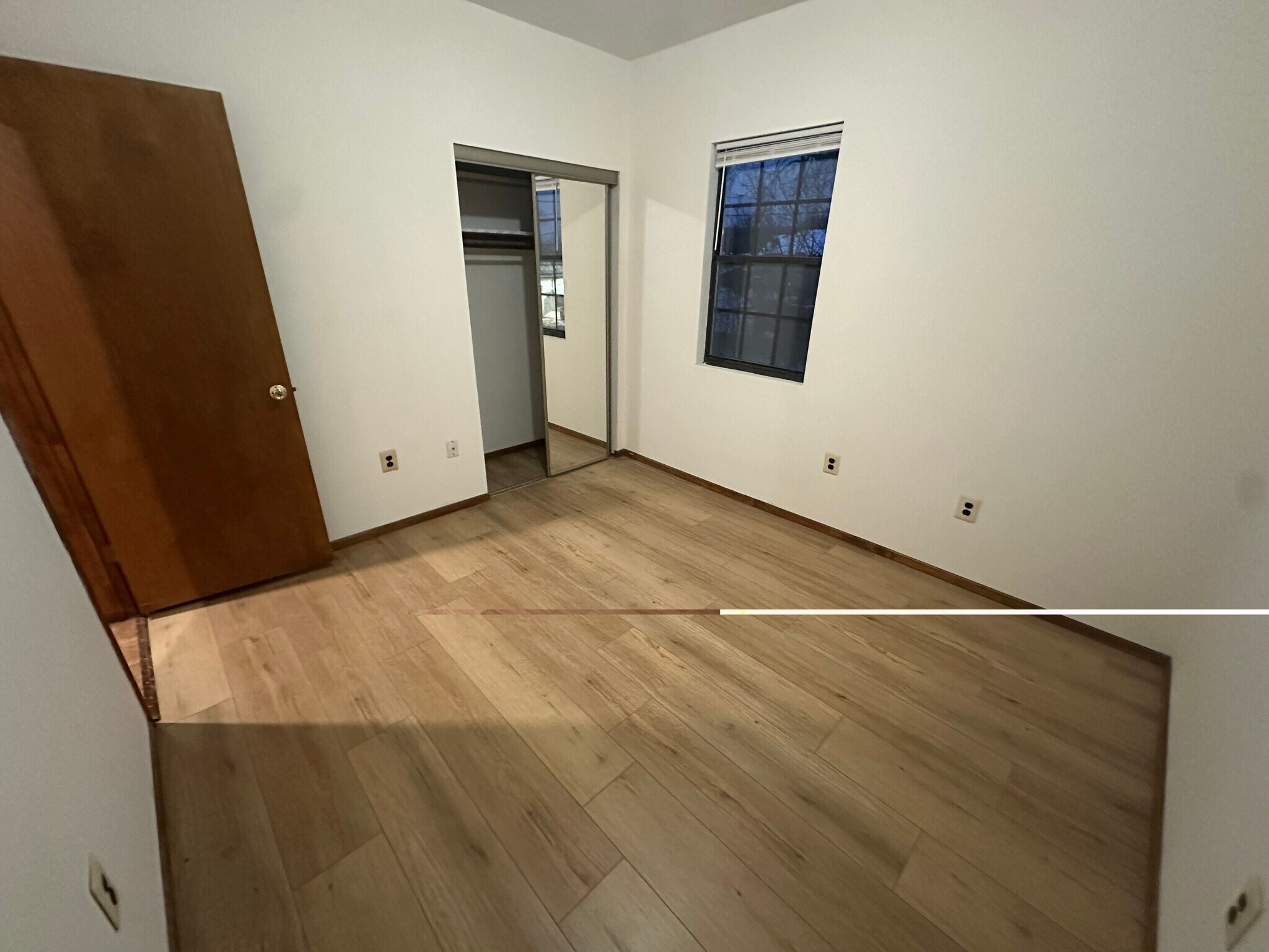 Building Photo - 1747 E 2nd St