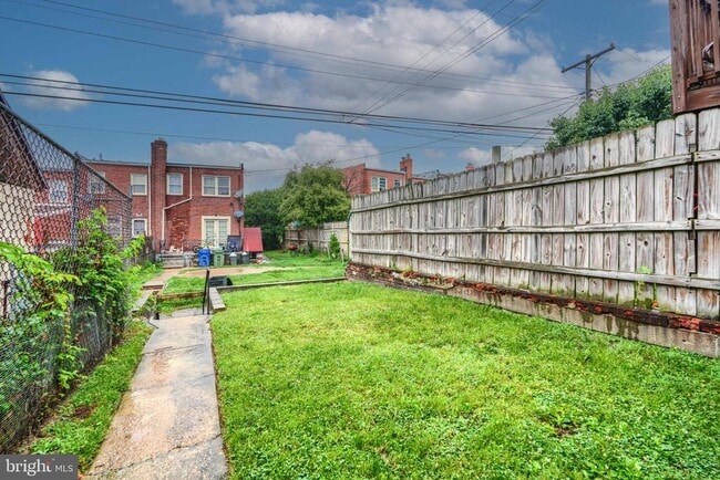 Building Photo - 7002 Conley St