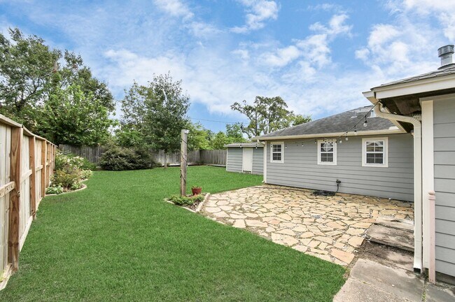 Building Photo - 4274 Bethel Blvd