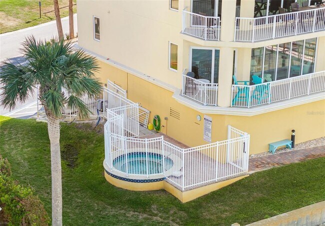 Building Photo - 6025 Sun Blvd