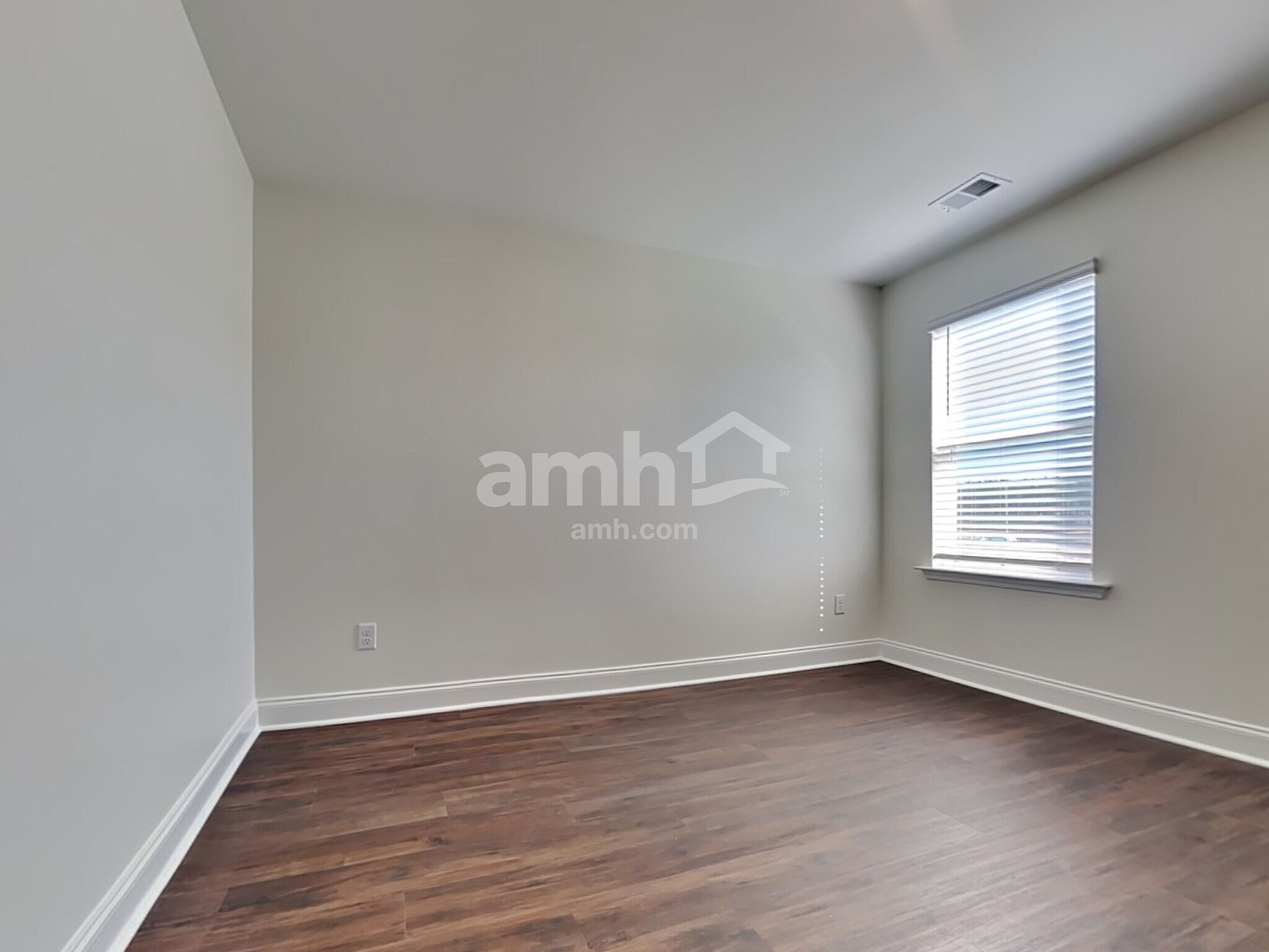 Building Photo - 515 Plumeria Ln