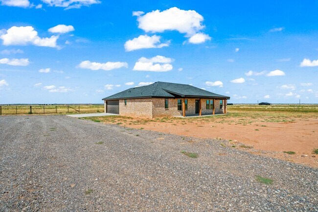 Building Photo - 10625 East C R 7400