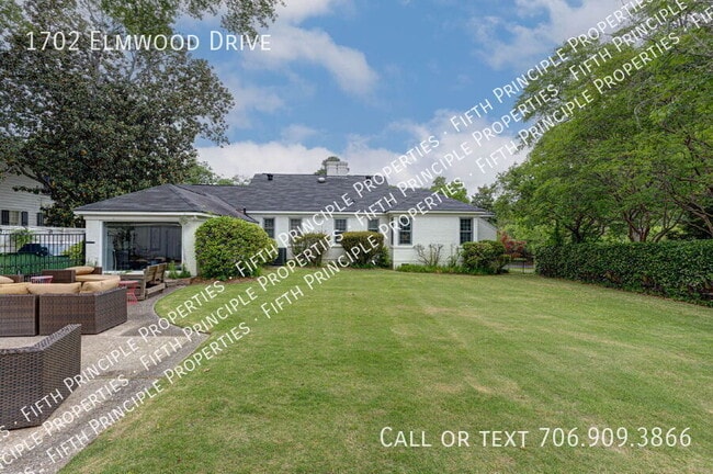 Building Photo - 1702 Elmwood Dr
