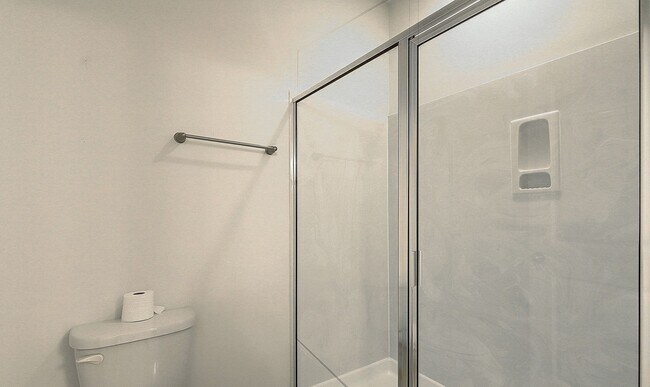 Building Photo - Spacious Mt. Pleasant Townhome!
