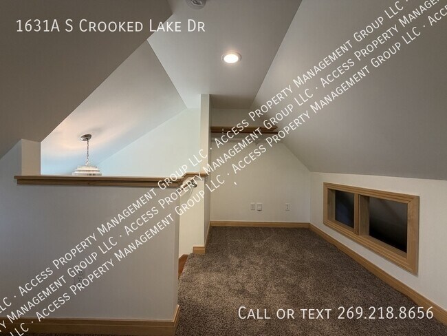 Building Photo - 1631A S Crooked Lake Dr-