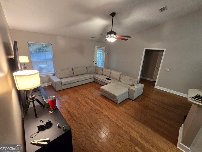 Building Photo - 207 Lake Jordan Blvd W