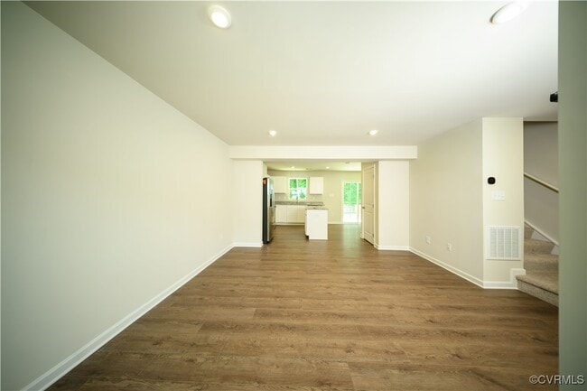 Building Photo - 1121 Canterbury Rdg Rd