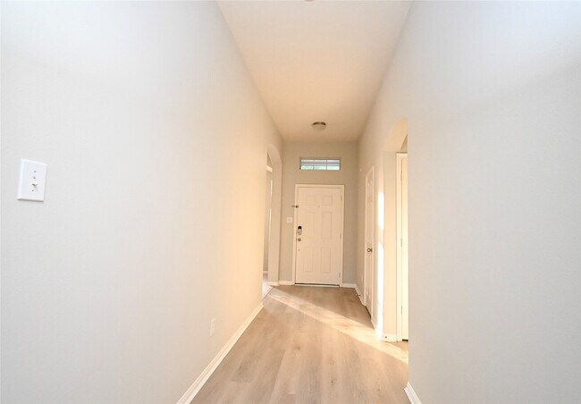 Building Photo - 3111 Myrtle Ranch Dr