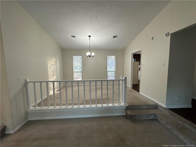 Building Photo - 6903 Flying Cloud Ln