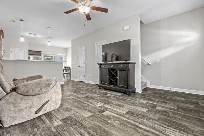 Building Photo - Marshall Farms Beauty with Dual Suites & Open-Concept Living