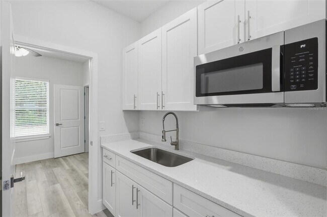 Building Photo - 16475 SE 89th Terrace