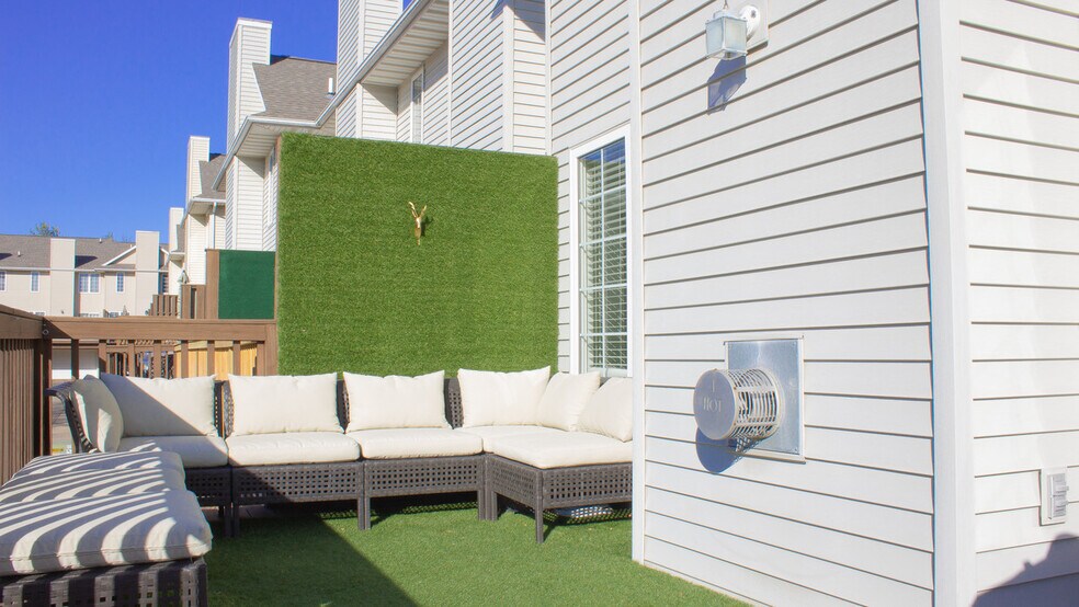 Building Photo - 1506 McKinley Pl