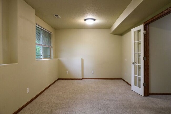 Building Photo - $2,695 | 4 Bedroom, 3.5 Bathroom Multi Floor Town Home | No Pets Allowed | Available for August 1...