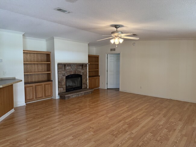 Building Photo - 14191 NW 72nd Terrace