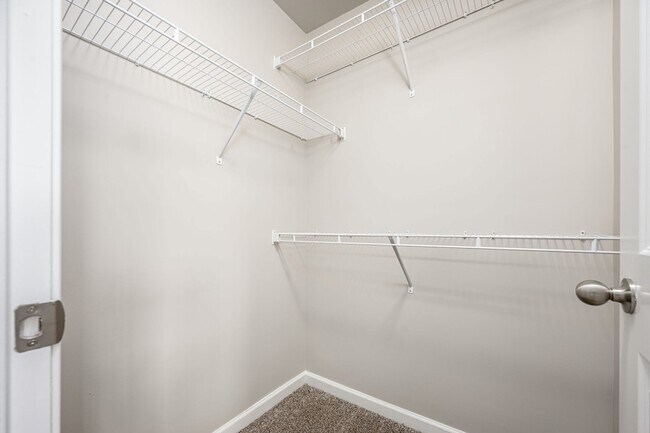 Building Photo - 2118 Middle Tennessee Blvd