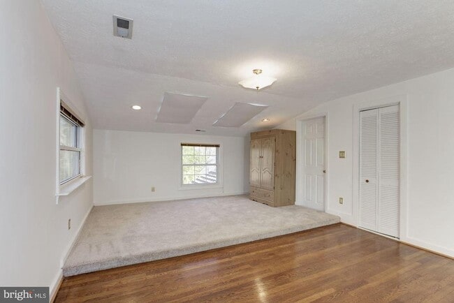 Building Photo - 2310 Cool Spring Rd