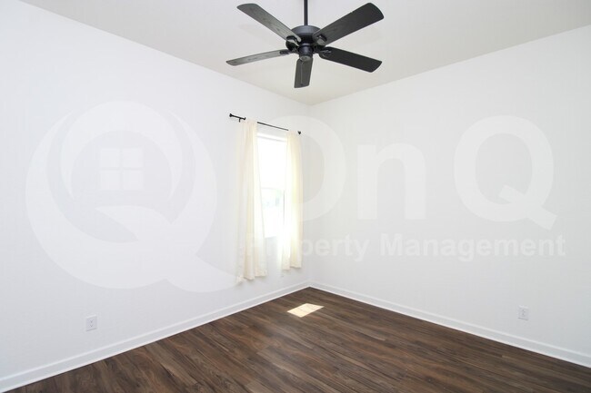 Building Photo - 3893 W Brass Ln