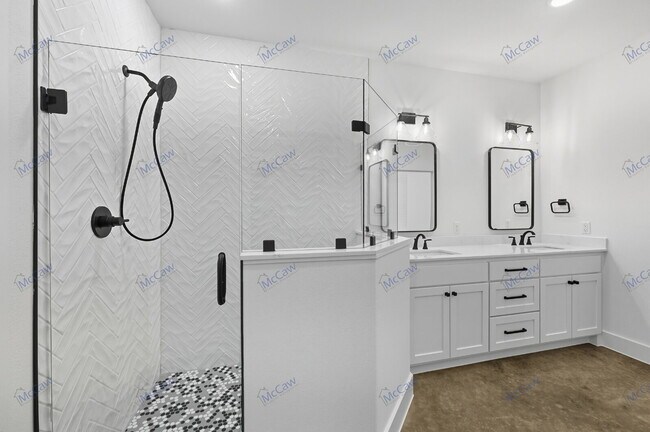 Building Photo - 102 Cardinal Wds