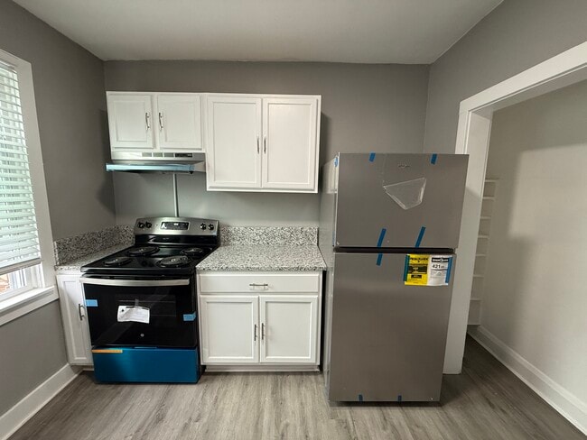 Building Photo - 606 N Woodington Rd