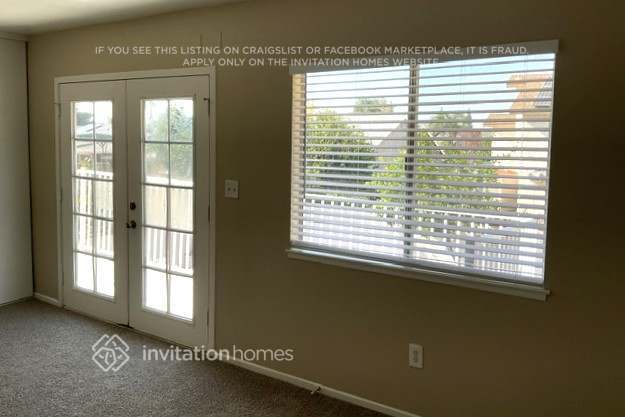 Building Photo - 2414 S Woodlark Dr