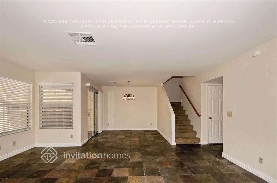 Building Photo - 1501 Pacific Terrace Dr