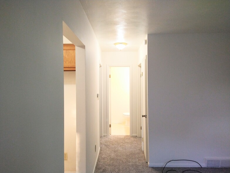 Hallway - 346 S Grace St