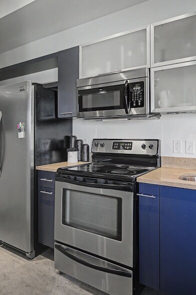 Building Photo - 2115 Yeaman Pl