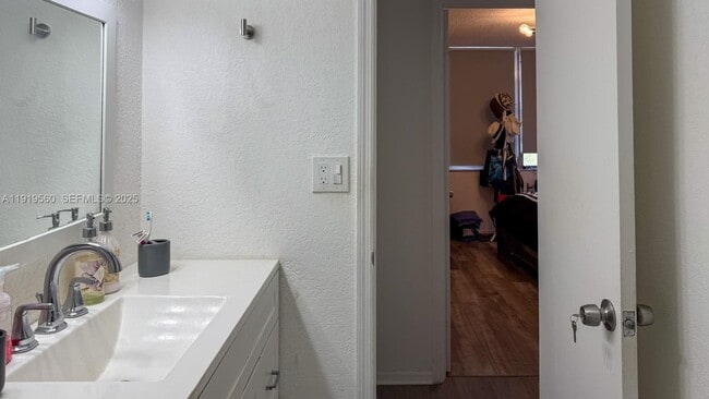 Building Photo - 7051 Environ Blvd