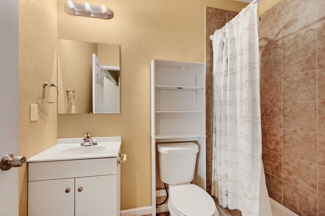 Building Photo - 1696 Odyssey Ct