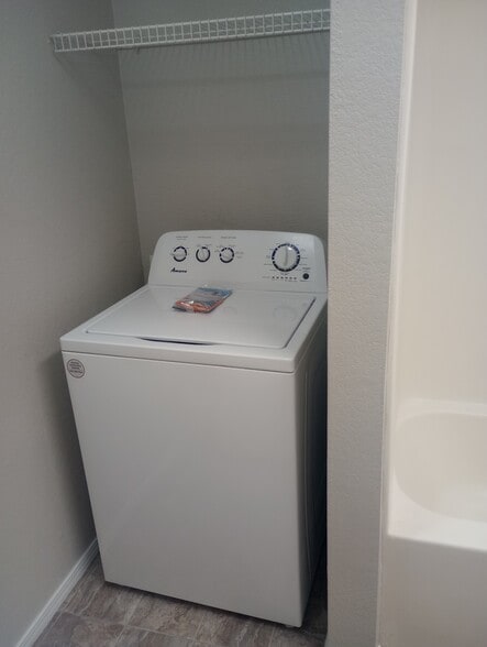 Building Photo - Park Ridge Apartments