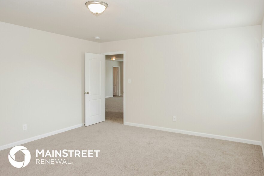 Building Photo - 29932 Brentshire Dr