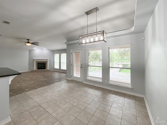 Building Photo - 9678 Westgate Cir