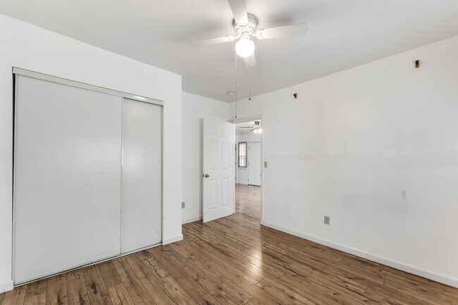 Building Photo - 14785 Van Ave