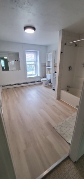 Building Photo - 7404 Boyertown Pike