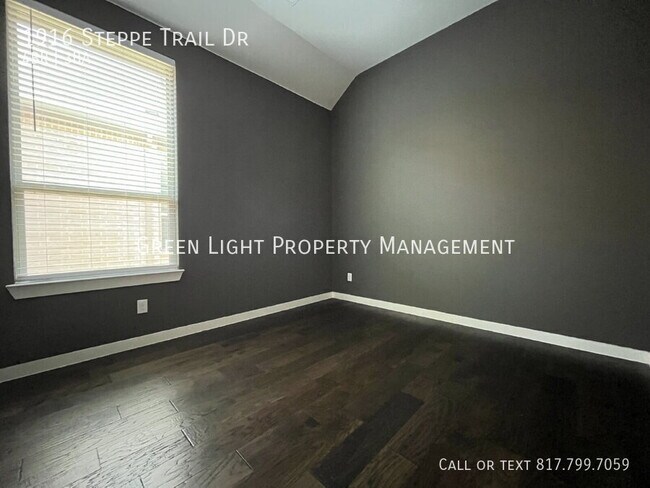 Building Photo - 1916 Steppe Trl Dr