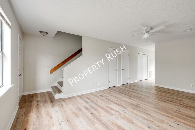 Primary Photo - 46 Bell Rd