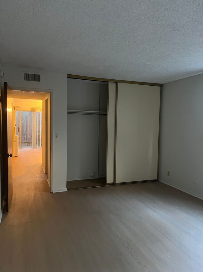 Building Photo - Beach access to this 1 Bedroom, 1 Bathroom...