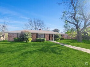 Building Photo - 110 Bailey Dr