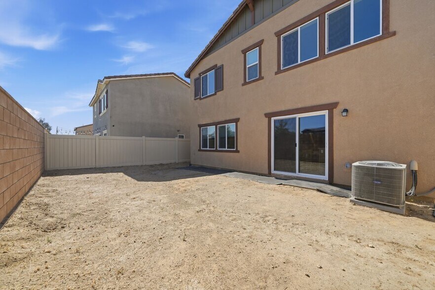Building Photo - 30816 Viper Ct