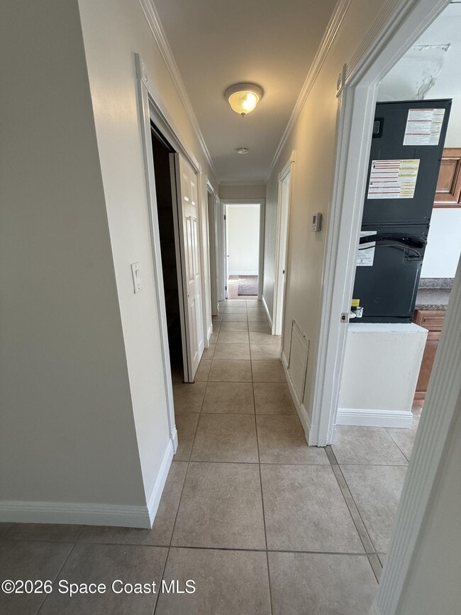 Building Photo - 3383 Alice St