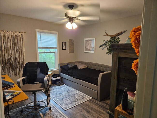 Building Photo - Lovely 3 Bedroom, 2 bath unfurnished home located in Hampstead - Plantation Pointe Community