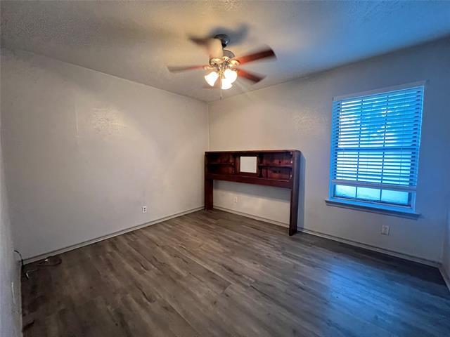 Building Photo - 1108 N Elm St