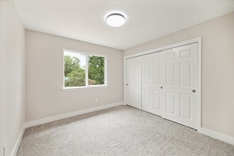 Building Photo - 7811 Ashwell Ct